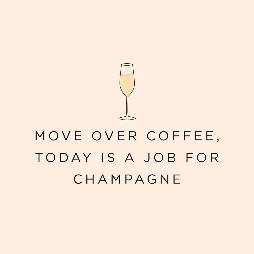MrsMoetChandon's tweet photo. #MondayMood #Champagne https://t.co/nkJD1n04UV