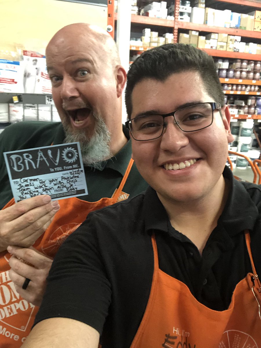 EddyAtTHD's tweet image. Truly amazing what can be achieved with the help from willing associates! Thanks for the great work you guys have done helping packing down in hardware!! #shelfavailability @HDVictoriaA @luisjoelm @CjBuckland_Thd @roger39_