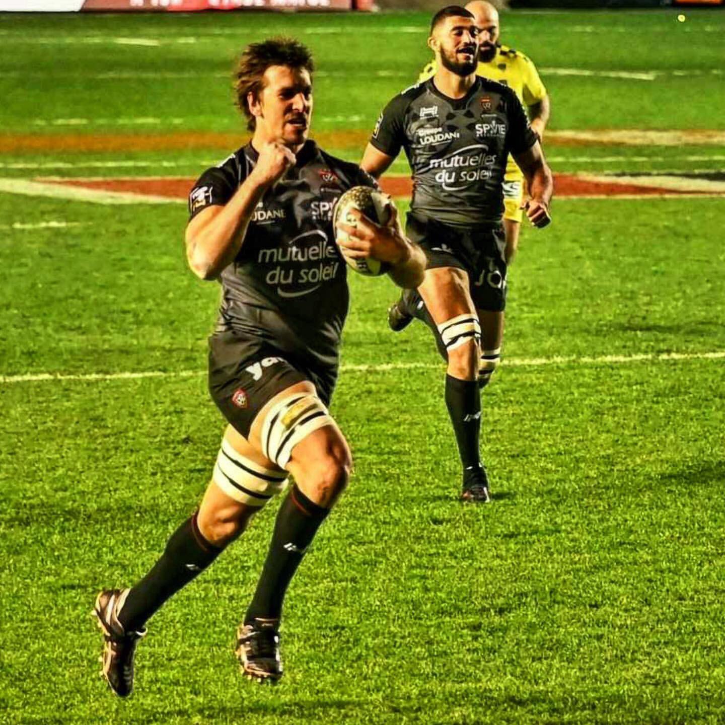 藤澤 知毅 Top14 今一つ成績を残せなかった トゥーロン エツベス効果か 名門復活の兆し ポラード加入の モンペリエも好調 寂し過ぎるのは スタッド フランセ マテーラの奮起に期待大