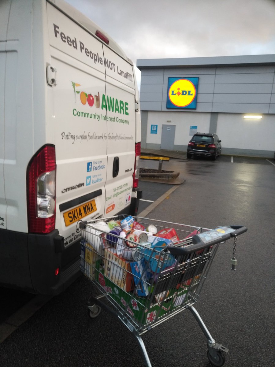 MexboroFoodbank's tweet photo. A HUGE thank u for latest donations collected from donation trolley @LidlGB GB in #Mexborough today #doncasterisgreat #southyorkshire 

We reopen on Fri 3rd Jan. Thank u kind people for supporting our annual 'Christmas Care' campaign in partnership with @FoodAWARE #MerryChristmas https://t.co/8J4W3cKdQF