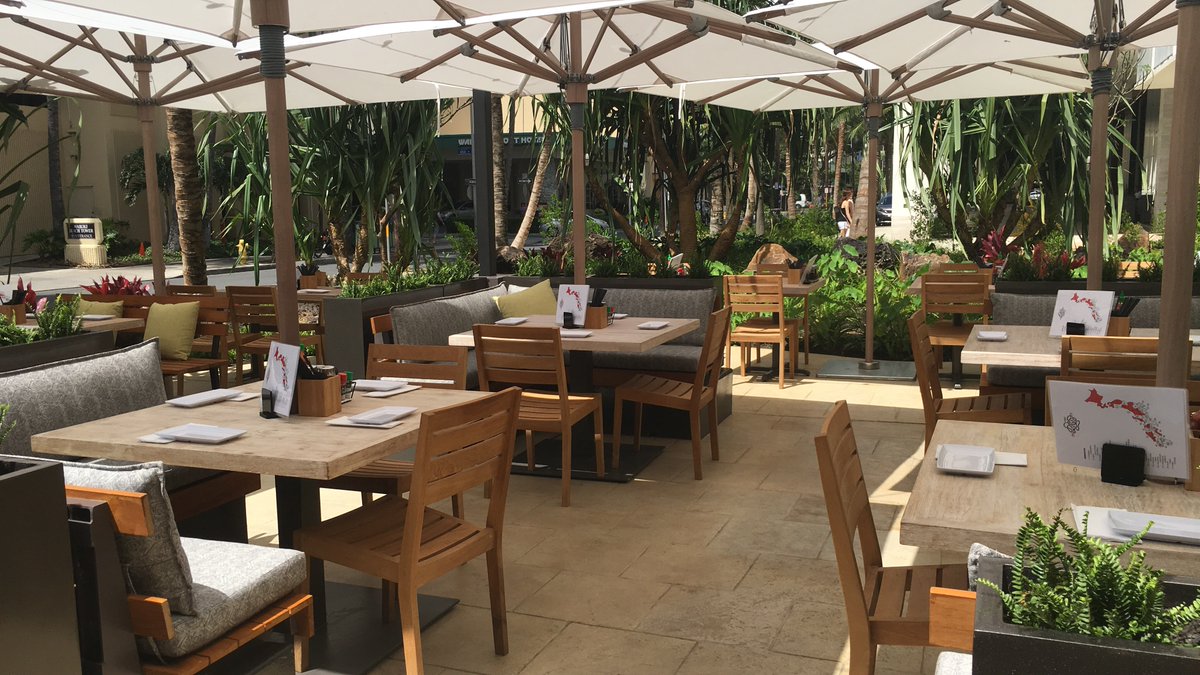 MomosanWaikiki's tweet photo. Our outdoor lanai is a great gathering space for friends!
.
.
.
#chefmorimoto #waikikidining #oahudining #waikikieats #waikikibeach #oahuvacation #visitoahu #waikikivacation #alohilanivacation #oahuramen #ramenrestaurant #sake https://t.co/g97ljeukDp