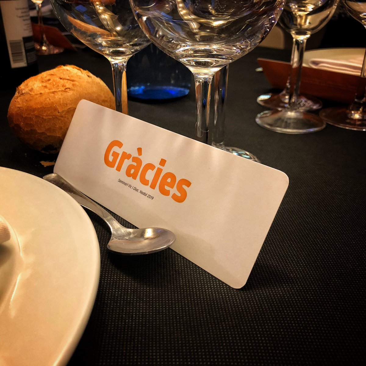 Diacvic's tweet image. Aquesta nit celebrem el sopar de #nadal amb els companys del @SeminariVic