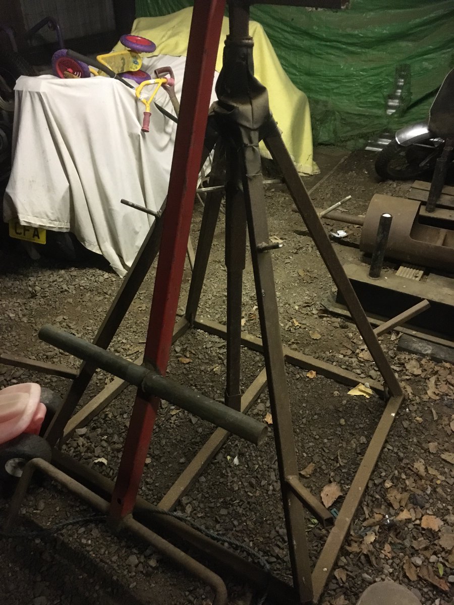 TORTUREDiron's tweet image. Anyone else train outside spit and sawdust stule #strongman #strongmantraining #strongmanoriginal #gym #fit #squats