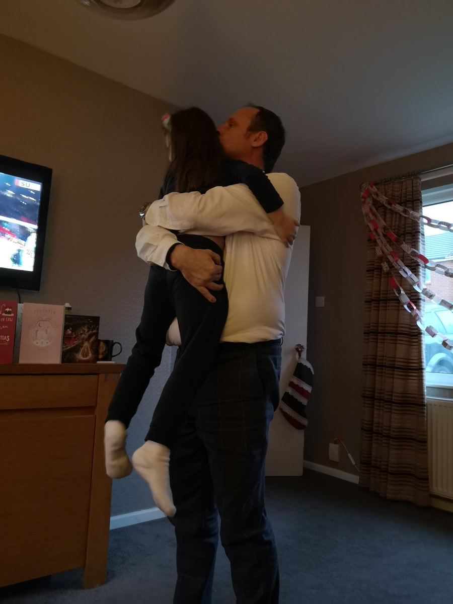When uncle Dave comes!! ♥️♥️ #uncles #hugs