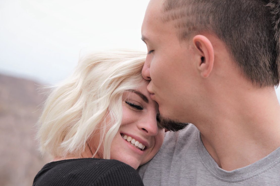 SeductionSpeed's tweet image. Think of Seduction as a tool, a teaching device, learning by applying NLP, Ericksonian Covert Hypnosis, Silva Mind Control, Huna, Magick and more. Learn more at speedseduction.net #speedseduction #seduction