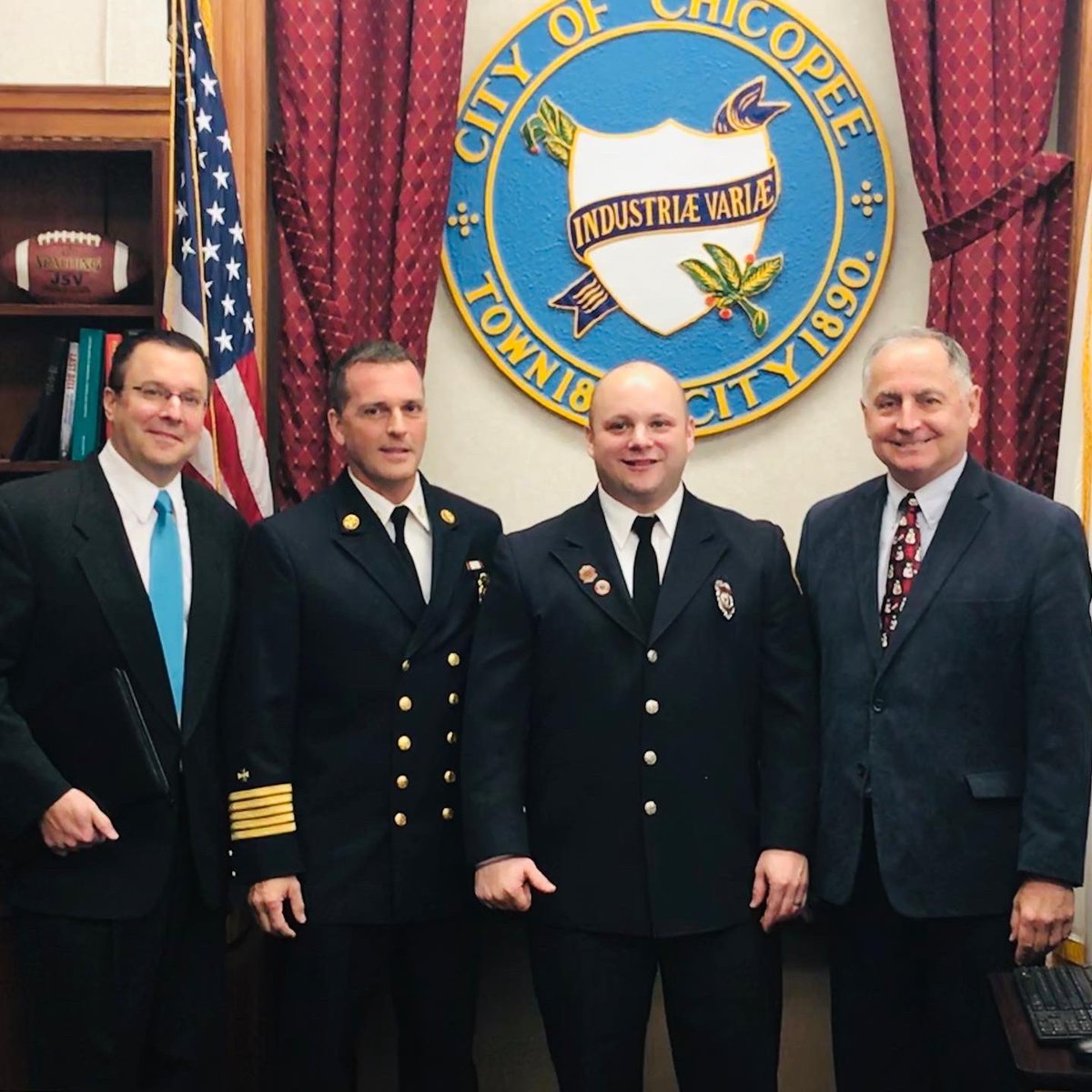 Mayor Rich Kos tweet media