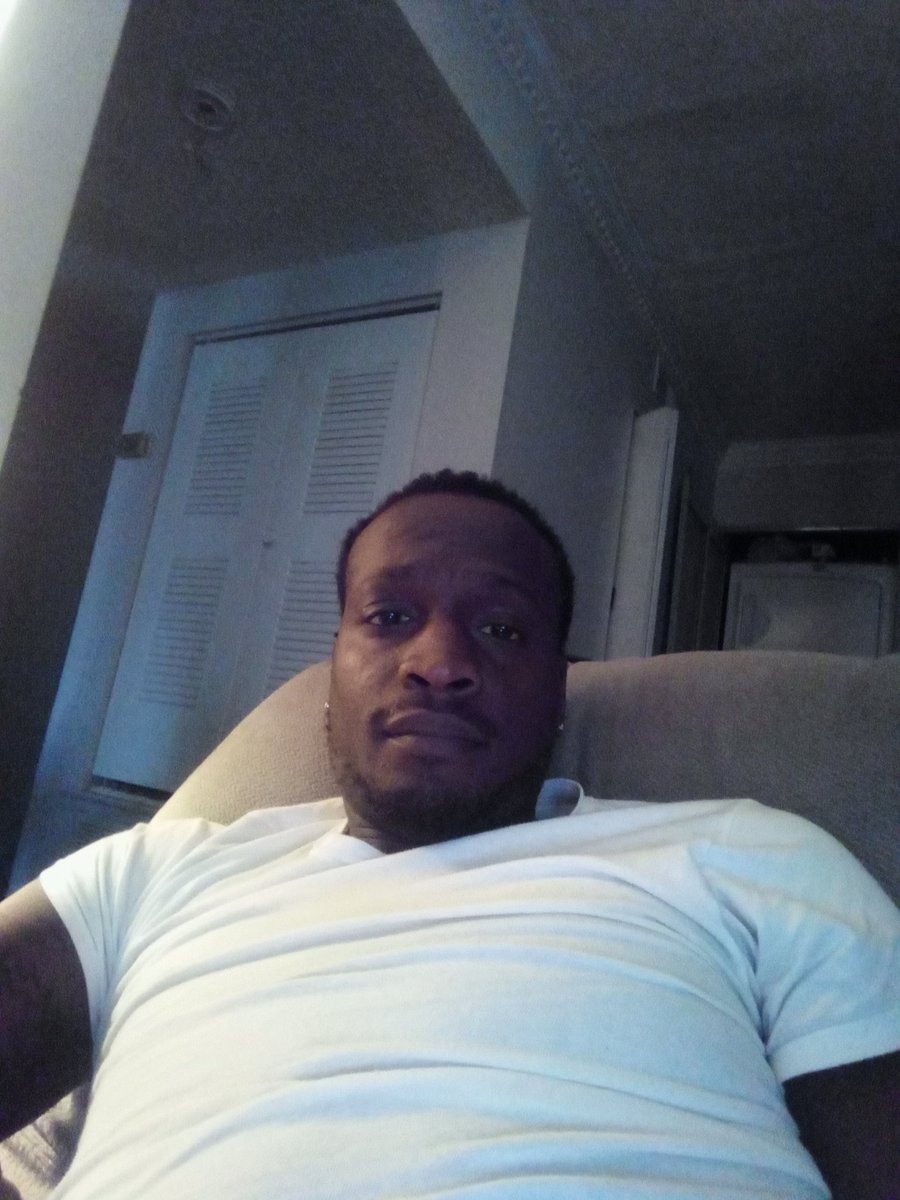 DnellBaby's tweet image. Ready for this holiday to be over