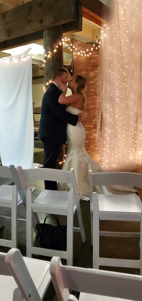 TheBillPost's tweet photo. My son and his beautiful bride got married Saturday. This was his "first look" at her. #IHaveaDaughter #married https://t.co/gIdFuaLUDJ