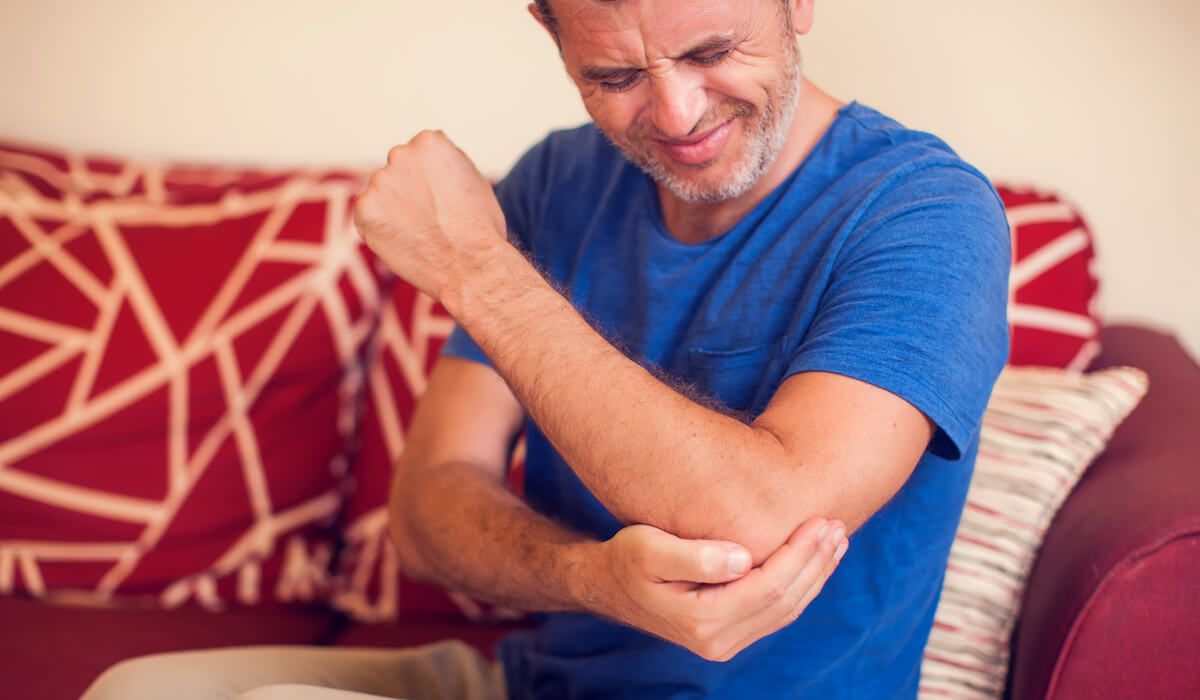 Tendonitis isn't something that should be ignored. Here are 4 serious #tendonitis symptoms you should be aware of. buff.ly/32N6Woy