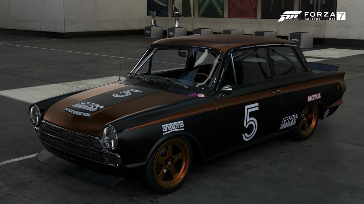 _AB_Designs's tweet photo. Another paint request for the CRU (Clean Racers Unite) Guys. Quite happy with the outcome, photos do not do the colours justice. Clean & simple @ForzaMotorsport @WeArePlayground #Forza #Forzamotorsports #turn10 #xbox #motul #Arexons https://t.co/OFqsPEjFZj