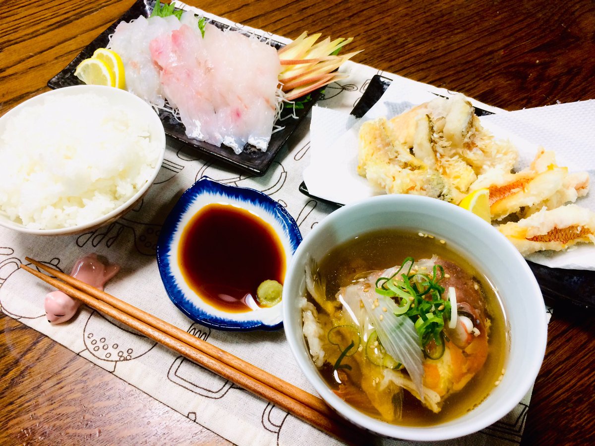 アジフライマン 友人から釣りたての甘鯛を貰ったので 初めて甘鯛料理を作ってみました ネットを見よう見まねでクッキング あぁ 甘鯛の刺身あま い 松笠揚げパリパリうま い お吸い物やば い 魚料理 甘鯛料理 釣りたて 料理男子 アジフライマン 友人から釣りたての甘鯛を貰ったので 初めて甘鯛料理を作ってみました ネットを見よう見まねでクッキング あぁ 甘鯛の刺身あま い 松笠揚げパリパリうま い お吸い物やば い 魚料理 甘鯛料理 釣りたて 料理男子