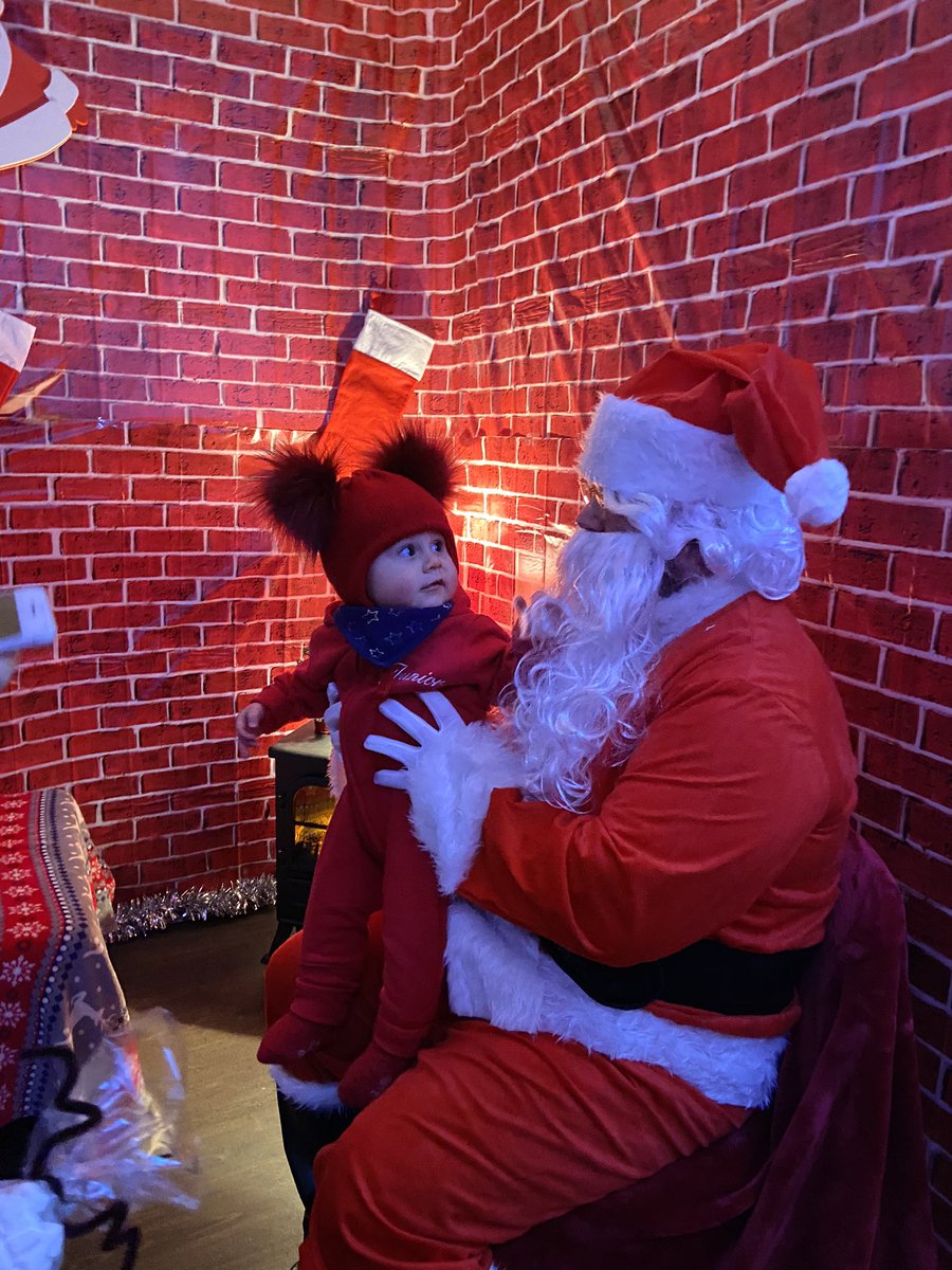 MvhYouth's tweet photo. A very successful event today🎅 https://t.co/oRPIJFhTL3