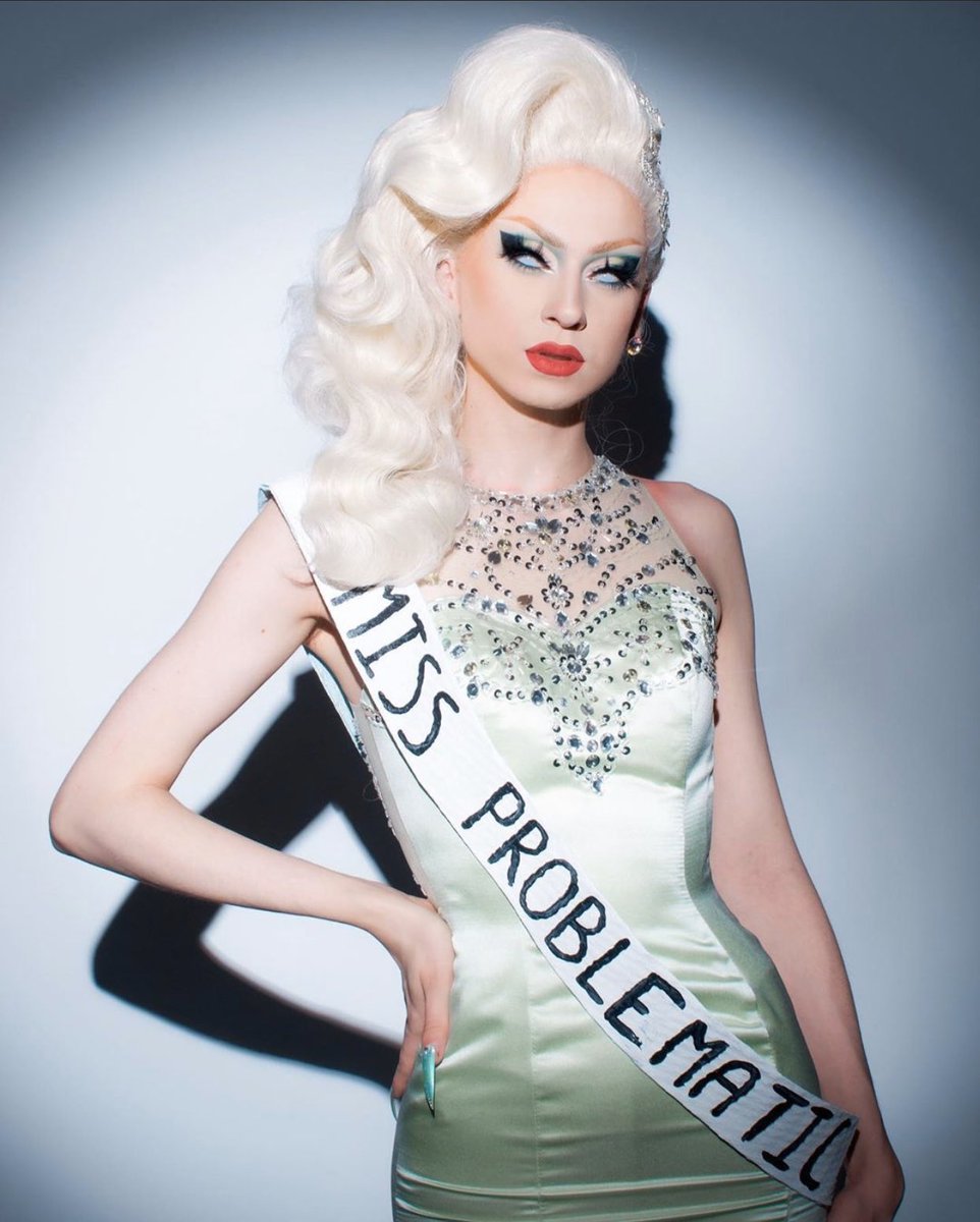 artofbeingqueer's tweet photo. Tonightโs fabulous queer artist feature is @jade_uzumaki_
โ๏ธ
Head over to the blog - to learn more about the artist!
โ๏ธ
https://t.co/HRMgdJWsoL
โ๏ธ
#transalien #transgender #queer #pageantqueen #localdrag #dragqueen #rupaulsdragrace #problematic #canceled #makeup #gowns #drag https://t.co/q4UpJu1hHf