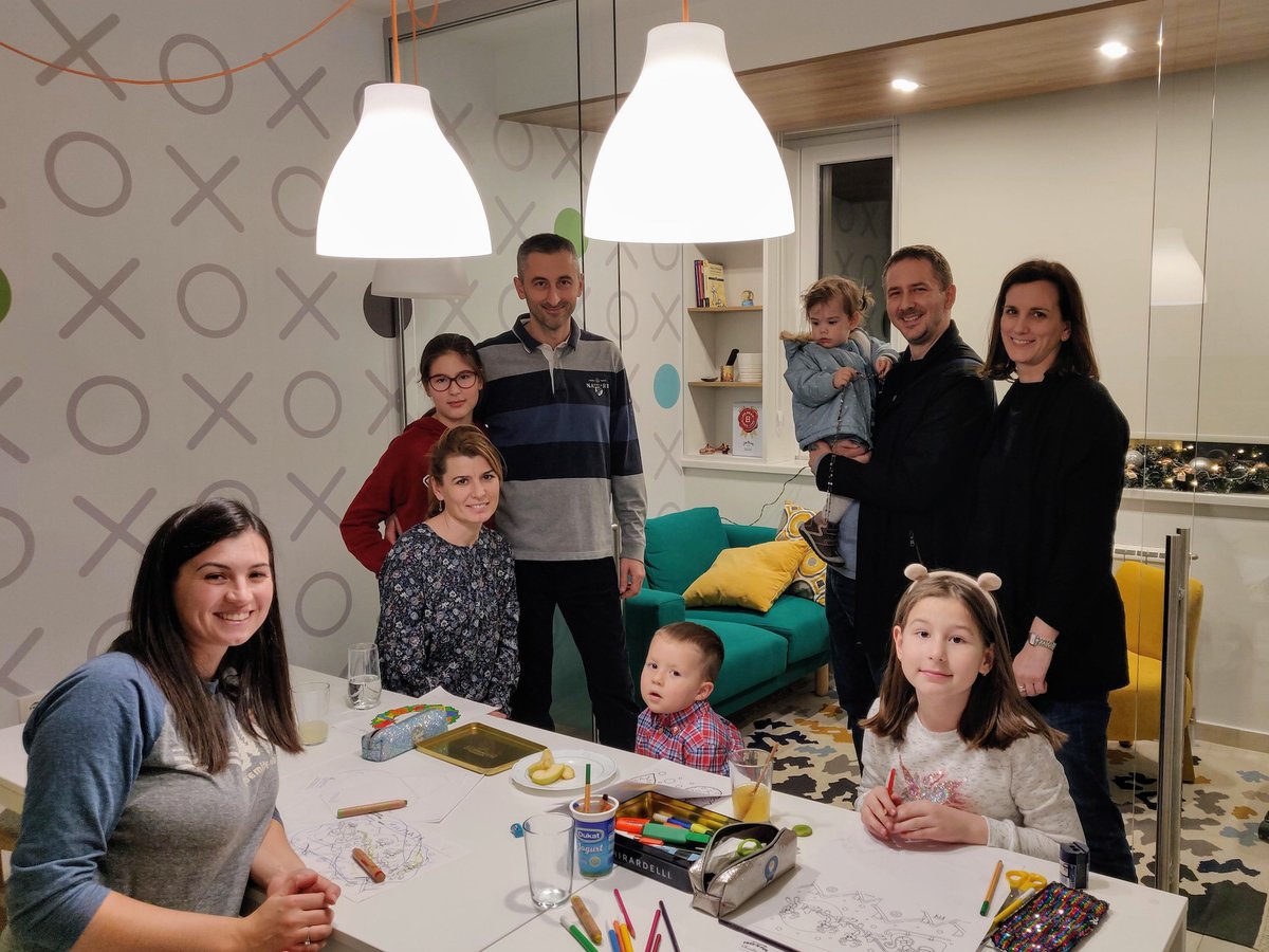 bditengineering's tweet photo. Spent a wonderful afternoon opening presents and having fun with our youngest members 🎅🎄 https://t.co/TVGoc4eDWQ