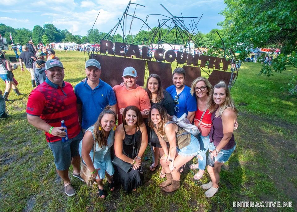 Who's in your #TW crew?! 🤠 #TW2020