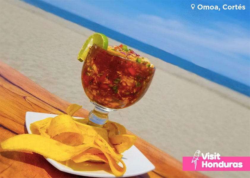 visithonduras's tweet photo. 🇭🇳🍤Beach, eat honduran food & repeat 🌊☀️ #Honduras #TripToTheBeach https://t.co/5rUIVZp8Iv