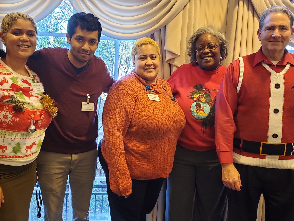 HillsDc's tweet photo. Happy Holidays from Forest Hills of DC! https://t.co/OT7EVssZqv