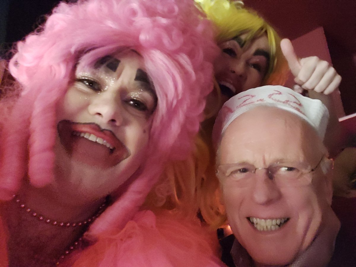 SheenaTweena's tweet photo. 🎉💃🤷‍♂️🚣‍♂️Check oot Randy Sandy that Tweena bagged this wee hotty.  Retired, he'll be able to spend all his time and money on Tweena now he's  pied his Mrs.  #S.S.Sandy https://t.co/jg1s47ULWS