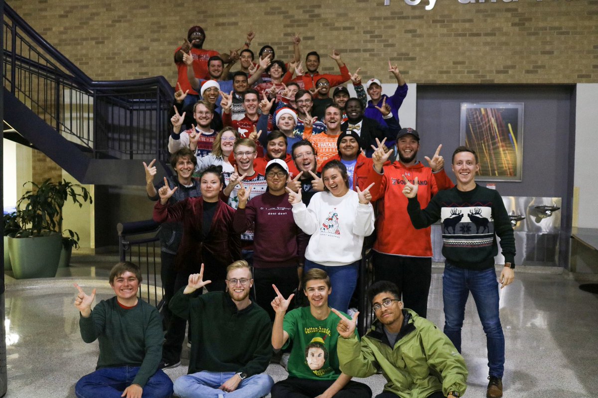 KKPsiAO's tweet photo. Happy Holidays from all of us here in Alpha Omicron! https://t.co/cr57Ec3mXB