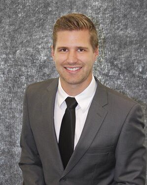 GS_SportsMed's tweet photo. We sad are that Cody is leaving us, he and his wife are headed to Minneapolis, Minnesota. Cody was with us for 4.5 years. You will be missed and we wish you the best moving forward. Thank you! Stay warm! https://t.co/TJbbB28Kxa