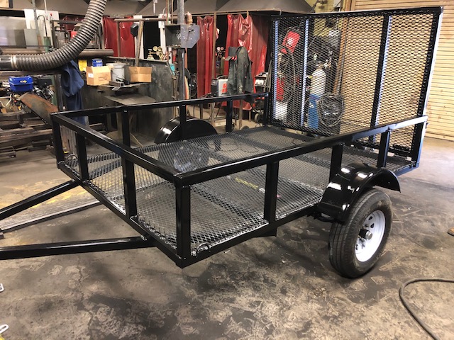 GBRschools's tweet photo. Greenbrier West High School welding students built an entire trailer for a community member who will gift it to a family member for  Christmas.  What a wonderful gift constructed by very skilled and talented students!  #CavalierWelding https://t.co/2tj37XHo04