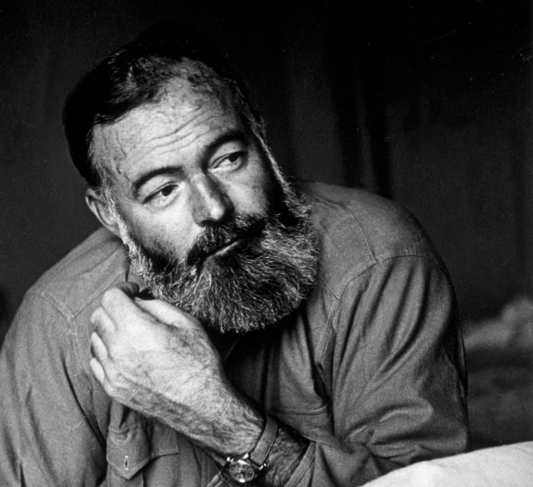 (AHORA)<a href="/osvaldobazan/">OB</a> te lee “Che ti dice la Patria", cuento de Ernest Hemingway
cc <a href="/NacionalAM870/">Radio Nacional AM 870</a> <a href="/SoyCarlaRuiz/">Carla Ruiz</a>
#radio #radionacional #cuento