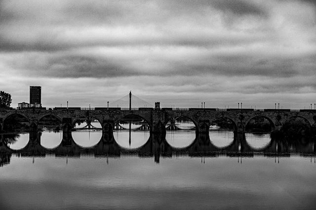 Moment043 #blackandwhite #bnw #monochrome #bridges #instapic #instablackandwhite #monoart #insta_bw #bnw_society #bw_lover #bw_photooftheday #photooftheday #bw #instagood #bw_society  #bw_photooftheday #insta_pick_bw #bwstyles_gf #lightsandshadows #blackmood #bwstyleoftheday…