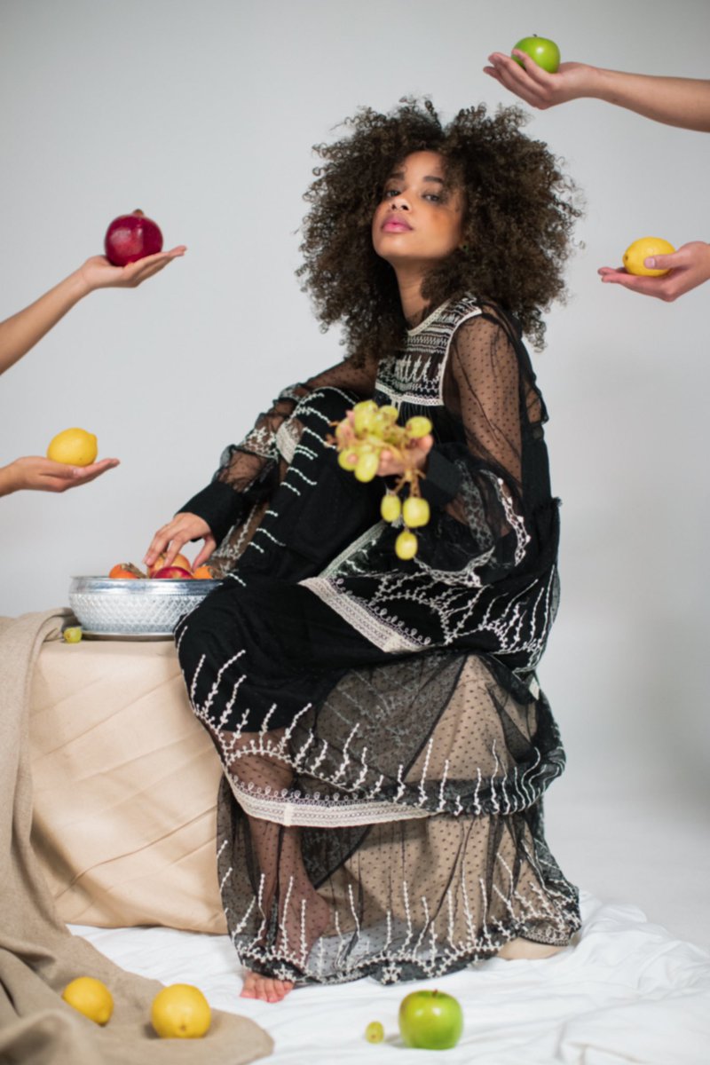 leiyanasimone's tweet photo. WHICH SHOTS SHOULD I SUBMIT TO VOGUE NEXT https://t.co/fOrznJp5Zj