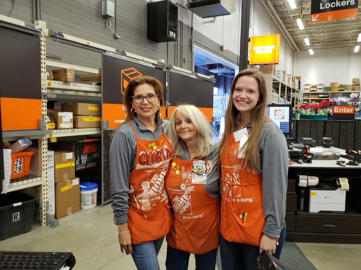 <a href="/hd_2727/">2727 Home Depot</a>  happy holidays from 2727