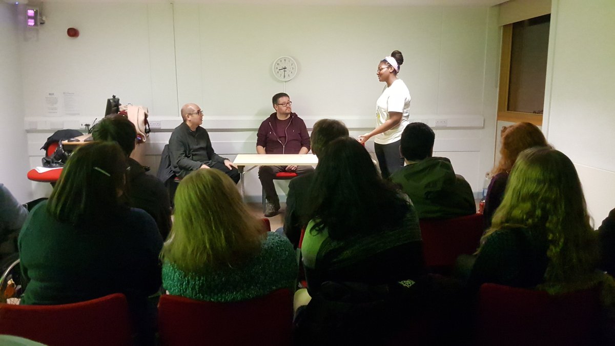 TNTimprovsketch's tweet photo. The family discuss... in 'Family Christmas' #shortformimprov set. #kentcomedy #improvcomedy in Canterbury, Kent. #laughexplosion https://t.co/1WufitGu8S