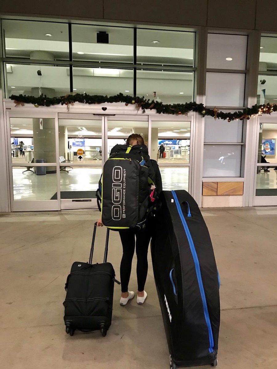 team_TS_TTT's tweet image. Nicky has packed up with @ogio and @thule, and heading on to the next destination for the holidays!

Warmest wishes and smooth travels to everyone who is on the road to their holiday destination like @nmbruderer!
#cyclistlife