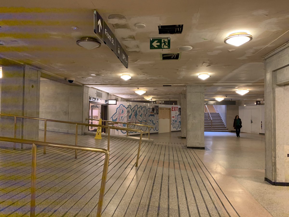 AMAprmaven's tweet photo. A second route to subway below the Great Hall in Union will be open later this afternoon. The new pathway is just the beginning of the new Bay Concourse. Route takes you down a set of stairs; early in new year escalators &amp; elevators will open to make it accessible https://t.co/5YCXfu4zBC