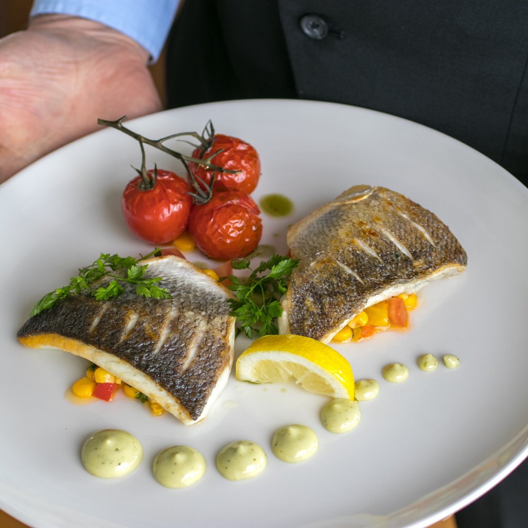We combine high-quality ingredients with highly skilled chefs, resulting in deliciously fresh, award-winning seafood.