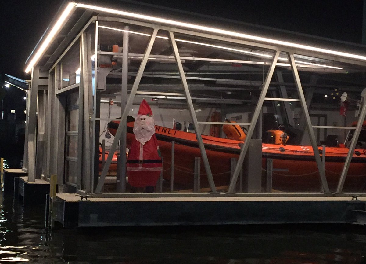 RNLI_Ops's tweet photo. There’s a special new crew member at ⁦@PooleLifeboats⁩ tonight https://t.co/WADMCm2Uy9