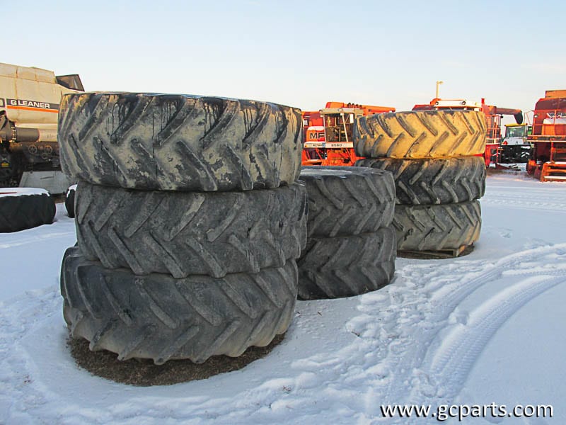 GrattonCoulee's tweet photo. Set of eight 620/70R42 tires and rims. These are on factory Case IH rims. Five tires are BKT and three are Firestone. #tires #duals #case #caseih #IH #international #giveusacall #grattoncoulee #grattoncouleeagriparts #grattoncouleeagripartsltd #keepfarmsrunning https://t.co/gHPp5f8Cmk