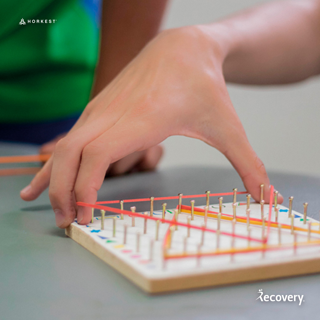 La pinza digital es el control voluntario y preciso de los dedos índice y pulgar para manipular objetos. 👌

En Recovery reeducamos estas destrezas para que continúes con tus actividades diarias.

¿Necesitas más información? Acércate a nuestros expertos. #NuncaDejesDeDisfrutar