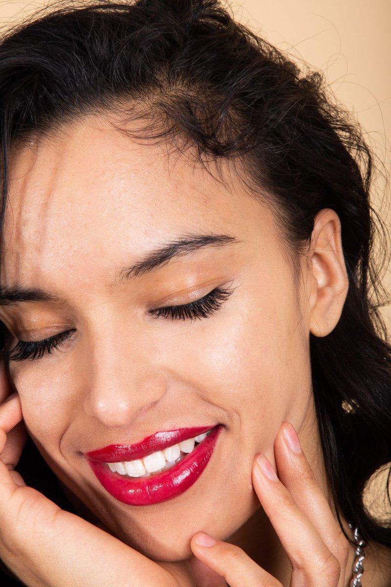 JJEyelashes's tweet photo. the lashes that give you an effortlessly natural look! #lashes #lasextensions https://t.co/JJkM8MrSH6