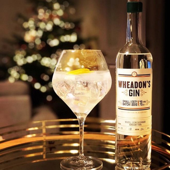 ThatGinGirl getting into the festive spirit with a Wheadon's and tonic.  What a very Merry Christmas this looks like!

"I love Yuzu so this was always going to win with me"

Cheers to that, and a happy Christmas to you all.

#wheadonsgin #gin #ginandtonic