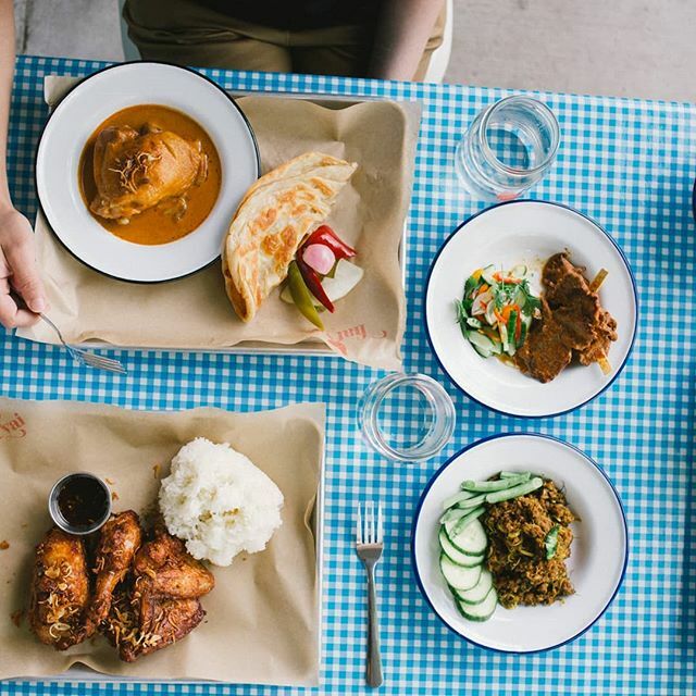 Happy Holidays!!! We are OPEN Christmas Eve (Tuesday) at both locations and closed Christmas Day (Wednesday). Hope to see you! 🎄❤️⛄👨‍👩‍👧‍👦🎉 ift.tt/2SrzeDo