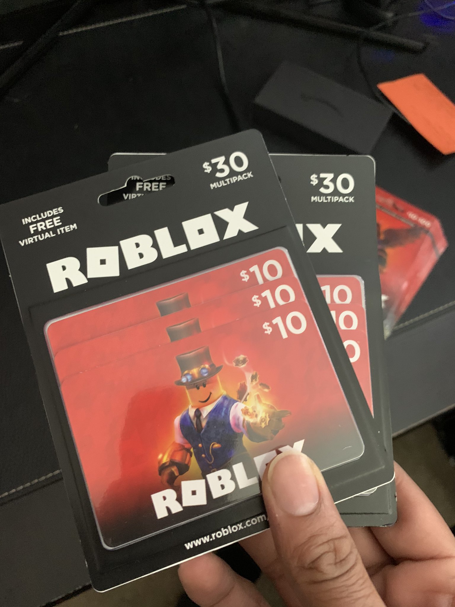 Code Razorfish On Twitter I Saw These 30 Packs So I Grabbed Them - use code razorfish 11 days on twitter roblox just