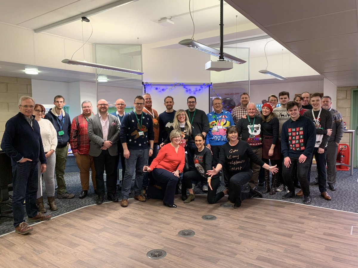 BetaDenUK's tweet photo. Good Evening #WorcestershireHour 👋🏽 
The team would like to wish all of our supporters, mentors &amp; cohort members a very Merry Christmas &amp; Happy New Year! #ThankYou for your unwavering support over the past 12 months, we couldn’t be any more excited for what the new year holds! https://t.co/sCXoaFHkNH