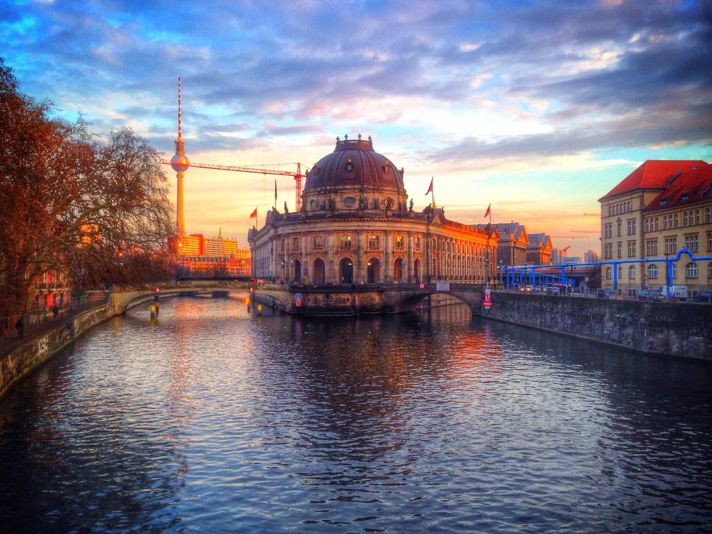 Берлин расположен на реке дома в бресте с ценами фото