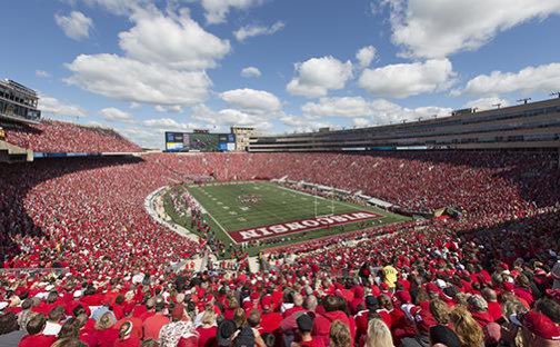 #OnWisconsin ⚪️🔴 <a href="/CoachKhalif/">Saeed Khalif</a> <a href="/jimleonhard/">Jim Leonhard</a>