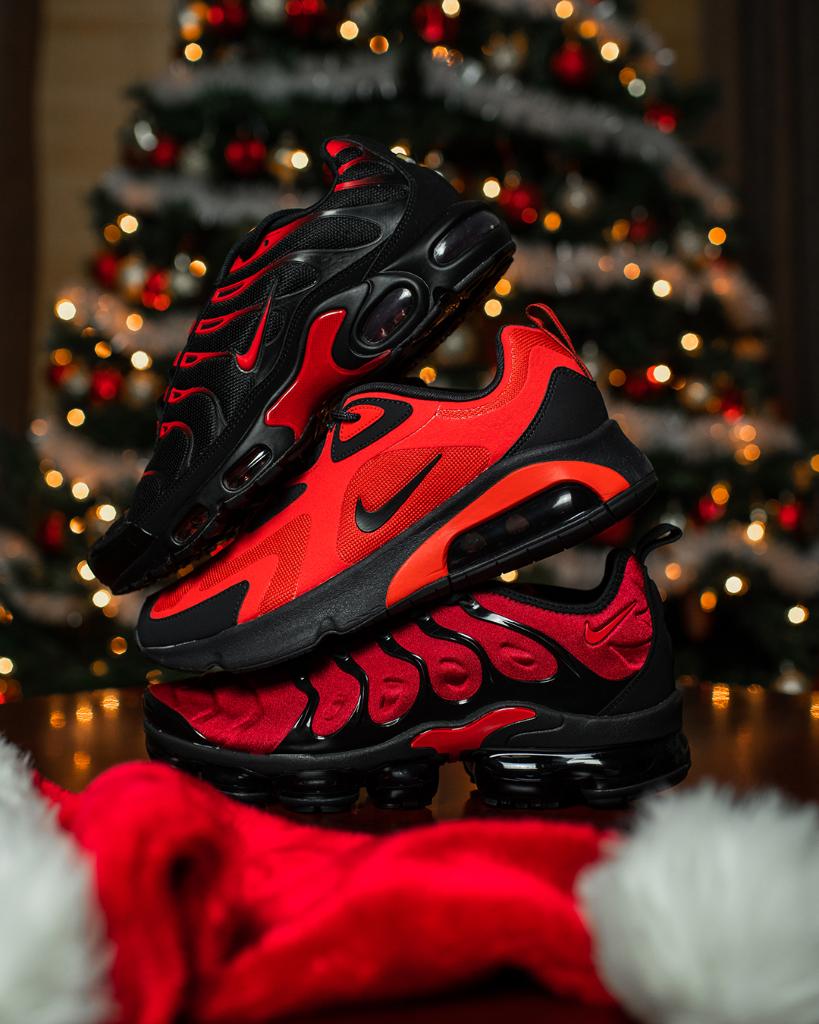 Cabecear Maldito Acostado Foot Locker on Twitter: "Holiday Air 🎄 #Nike Air Max 'Black/Red'  Collection #DiscoverYourAir Available Now, In-Store and Online Shop:  https://t.co/VM6G4PKise https://t.co/ae5qf96l6F" / Twitter