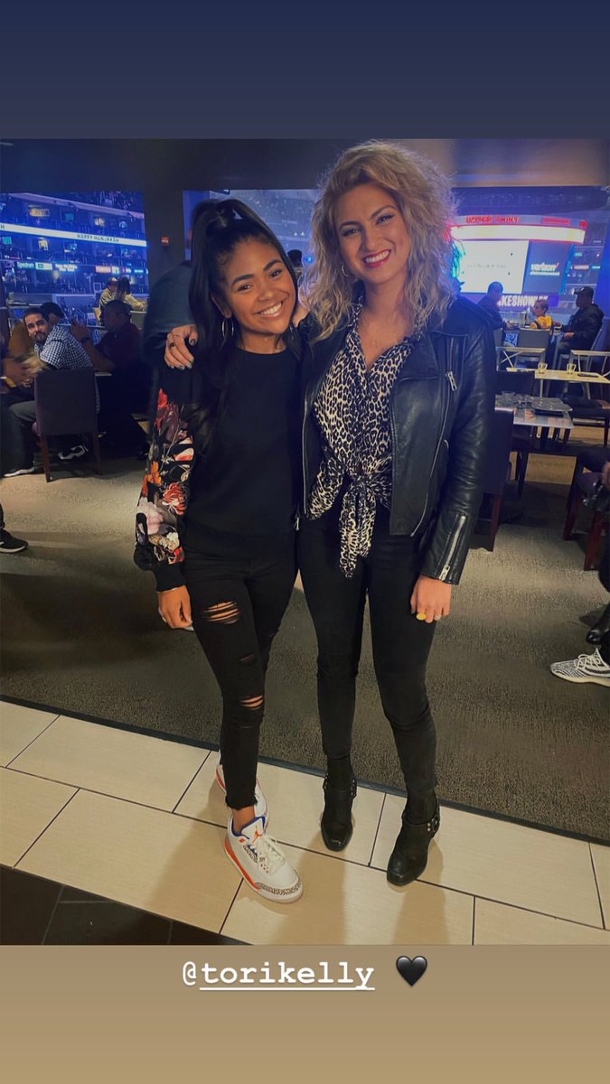 Tori with <a href="/zoeupkins/">Zoe Upkins</a> last night (via zoeupkins' Instagram story)