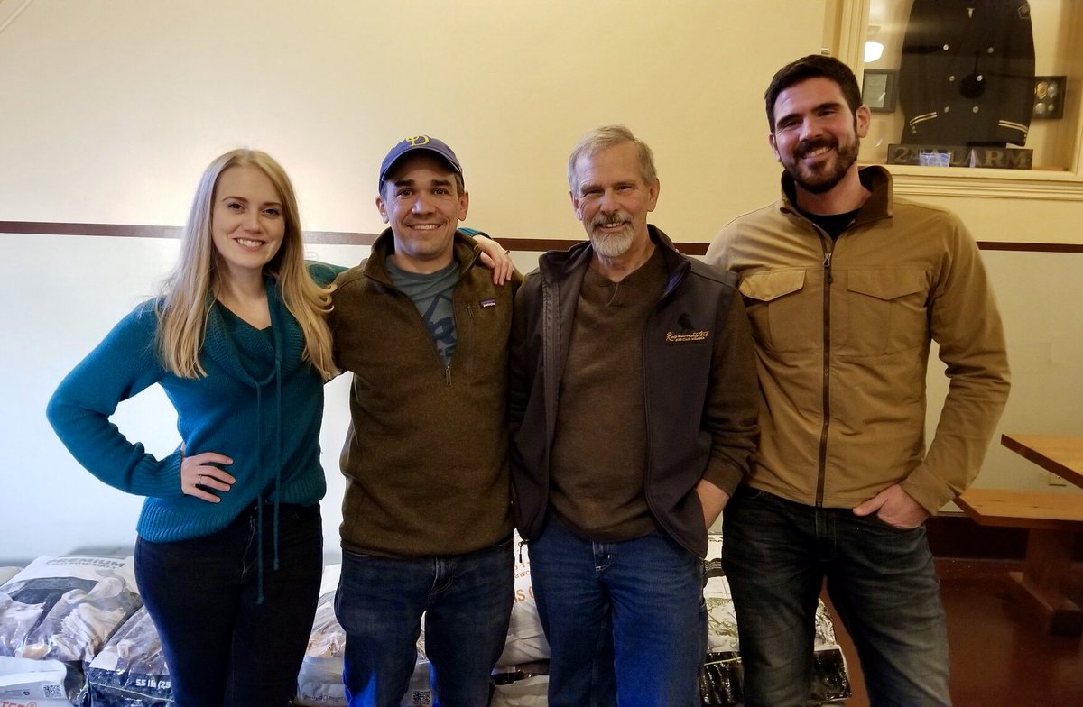 biologistimo's tweet photo. When your last shipment of #snowleopard scat samples is an excuse to meet up with some great colleagues: @RESLudel, @TomMcC9419, and @sm_kachel. Excited to continue working together for snow leopards in 2020! @PantheraCats https://t.co/OW11lQqiBZ
