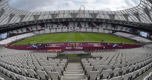 WHUFC_News's tweet photo. Irons Supporting Foodbanks will be collecting non-perishable food outside the London Stadium before West Ham’s game against Leciester City’s on Saturday 28th December #BringACan https://t.co/2zrcKJuOck