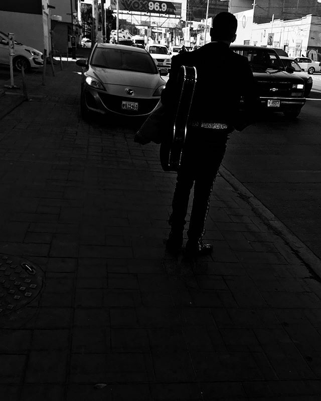 #streetphoto #magnumphotos #streetlife #streetportrait #documentary #lensculturestreets #urbanphotography #everydayasia #streetphotographer #dailylife #lensculture #bnw_demand #bnwmood #monochrome #bnw_globe #blackandwhitephoto #rsa_bnw #blackandwhitepho… ift.tt/2ShZ0dr