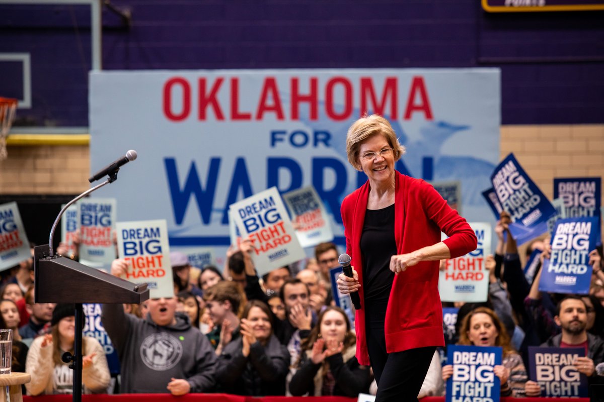 Elizabeth Warren onstage at the Oklahoma city town hall.