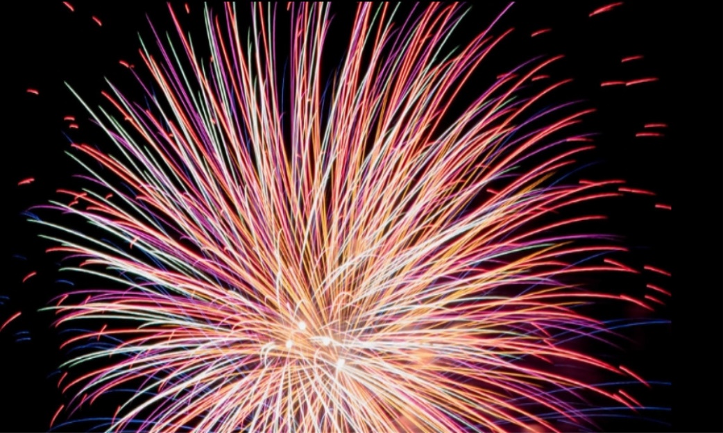 1stNightStPete's tweet photo. Please RT! #FirstNightStPete 2020 schedule is out! Ring in the New Year with music, games, comedy, dance, fire, bubbles, stories, creative fun, fireworks & much more! #dtsp #NYE2020 #stpetearts #stpete https://t.co/VbmahplcxM https://t.co/djDGVR39jm